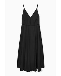 V-neck Midi Slip Dress Black