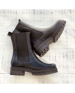 Army Black Leather Flat Chelsea Boots
