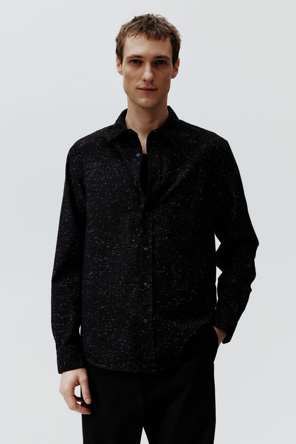 H&M Hemd mit Tweedstruktur in Regular Fit Schwarz/Weiß