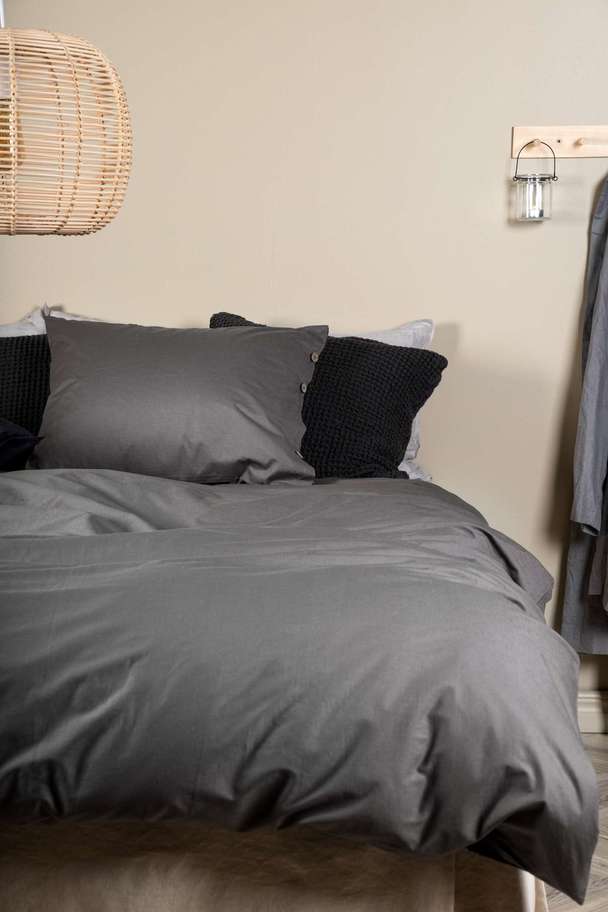 Venture Home Joar Bed Set