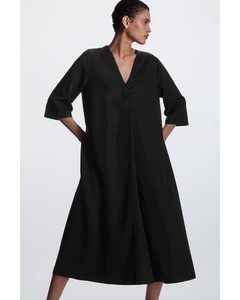 V-neck Midi Dress Black