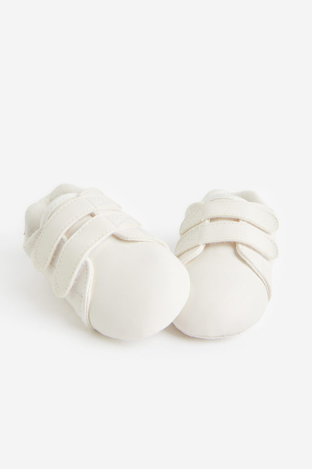 H&M Soft Slippers White