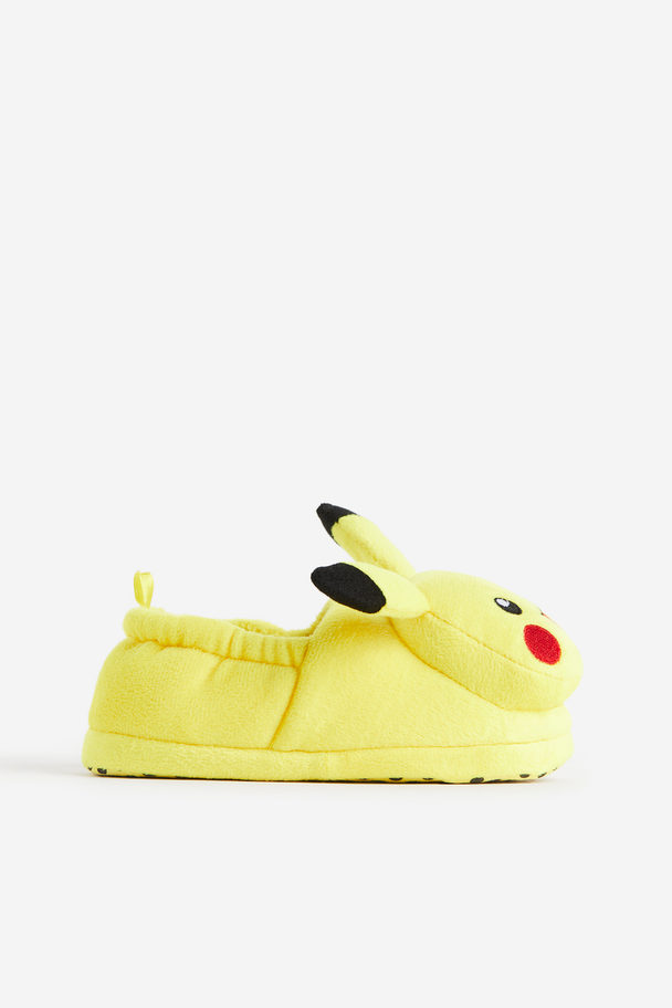 H&M Soft Slippers Yellow/pokémon