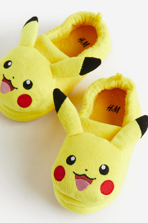 H&M Soft Slippers Yellow/pokémon