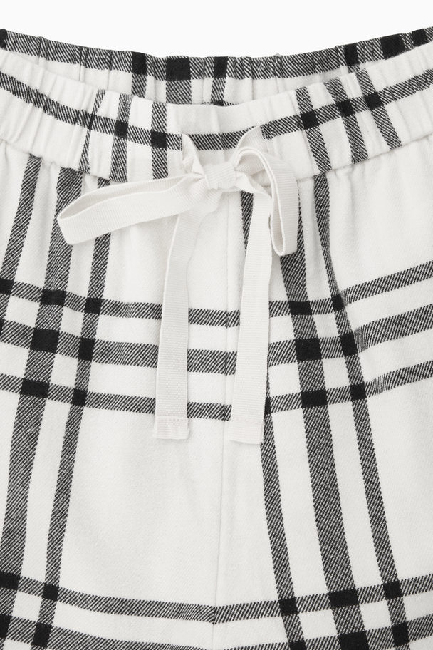 COS Checked Flannel Pyjama Set White / Black / Checked