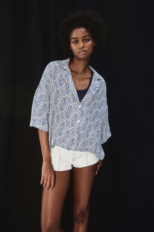 H&M Oversized Resort Shirt Blue/patterned