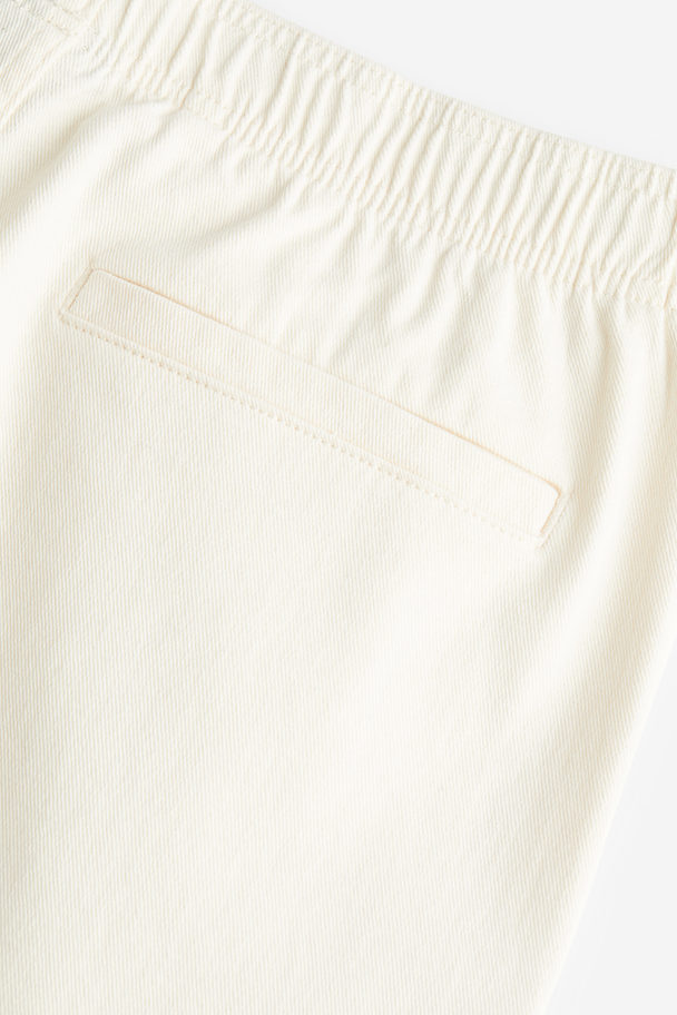 H&M Relaxed Fit Cotton Shorts White