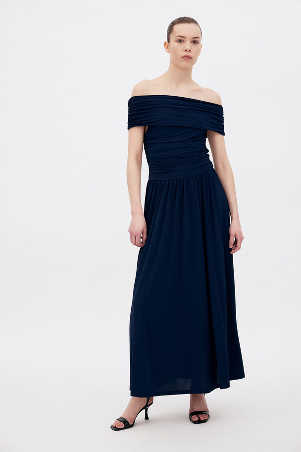 H&M Drapert Off Shoulder-kjole Marineblå