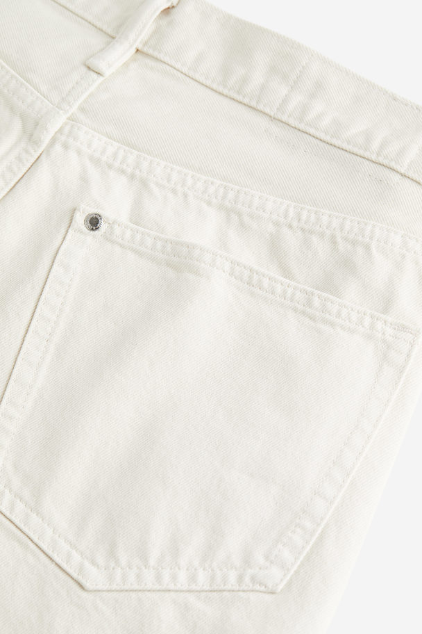 H&M 90's Regular Denim Shorts Cremefarben