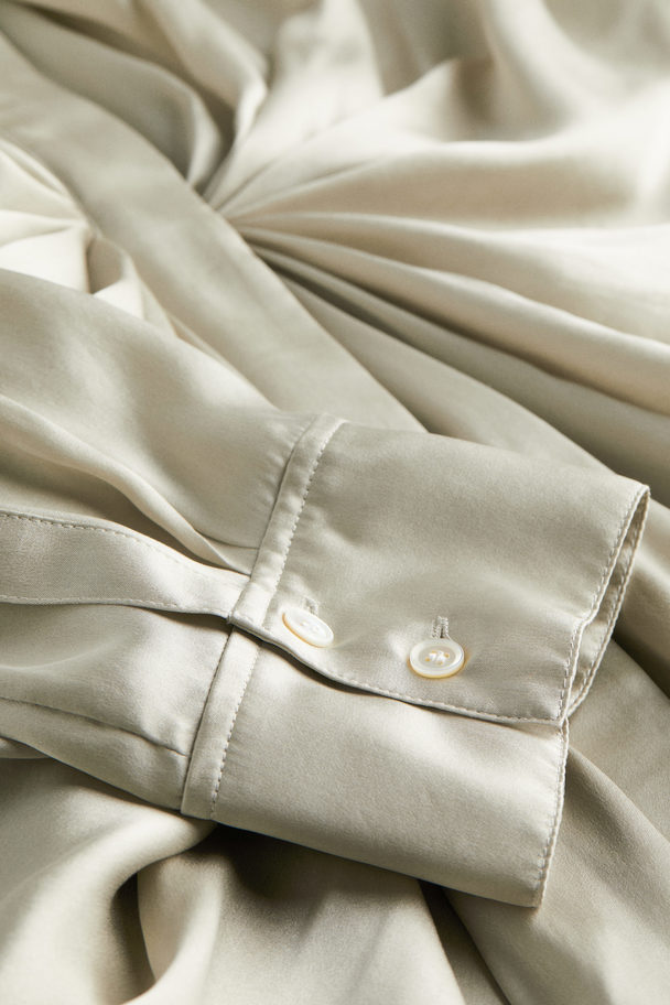 H&M Drapiertes Blusenkleid aus Seide