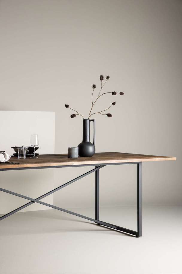 Venture Home Padang Dining Table