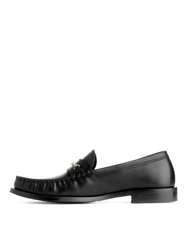 ARKET Leather Loafers Black