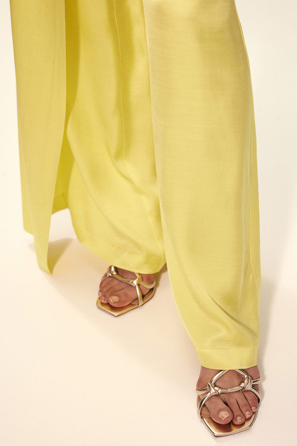 H&M Sandaletten mit Absatz Goldfarben