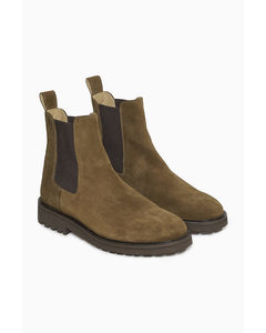 Suede Chelsea Boots Brown
