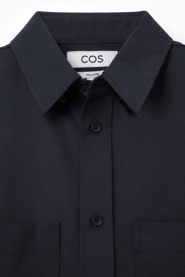 COS Ledig Utility-skjorta Marinblå