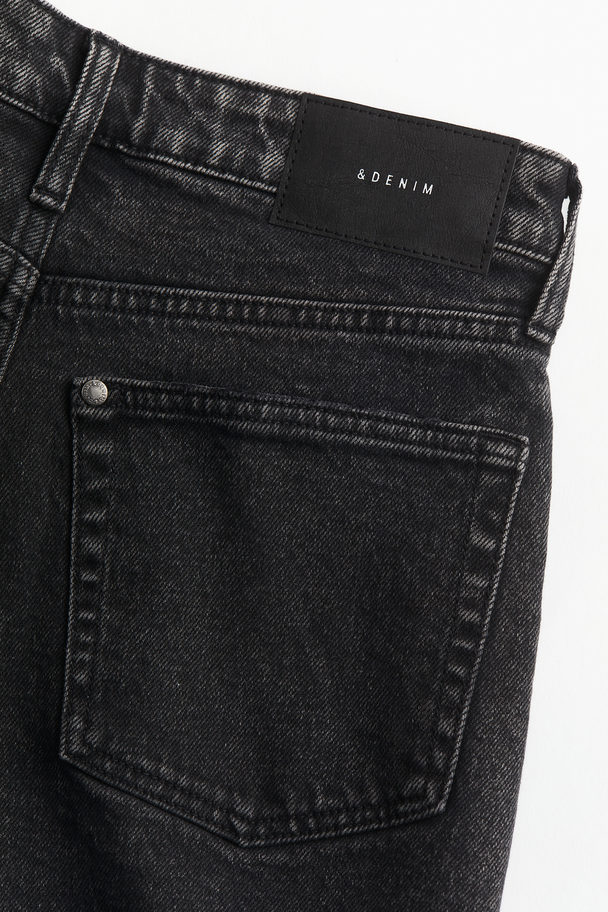 H&M Mom Ultra High Jeansshorts Svart