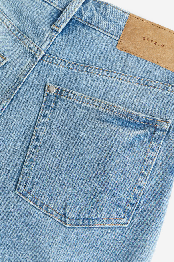 H&M Mom Ultra High Jeansshorts Ljus Denimblå