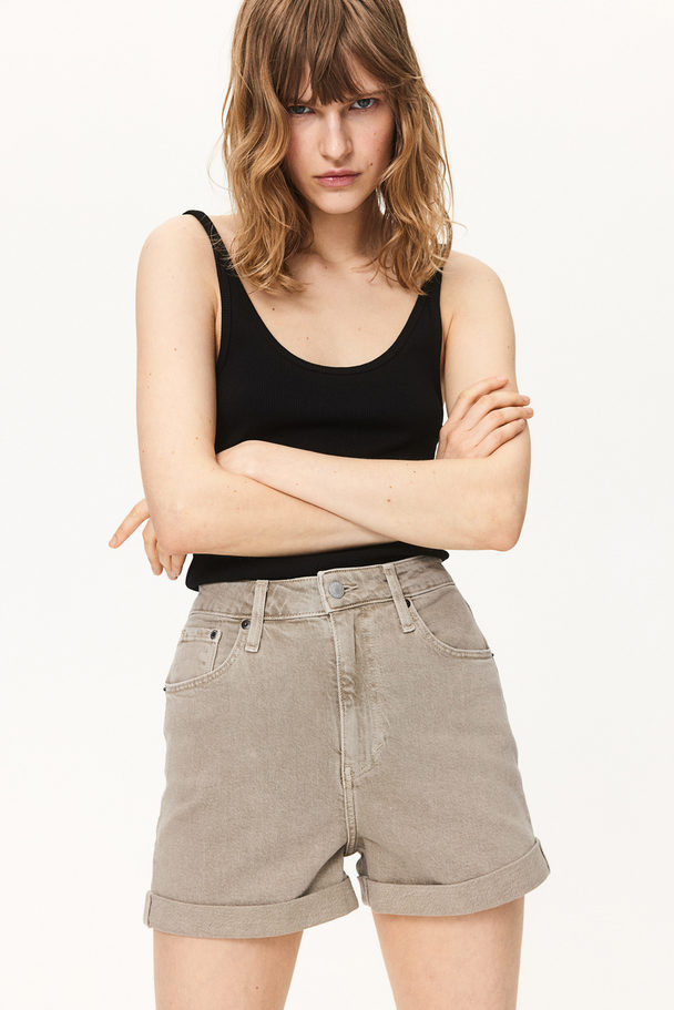 H&M Mom Ultra High Denim Shorts Beige