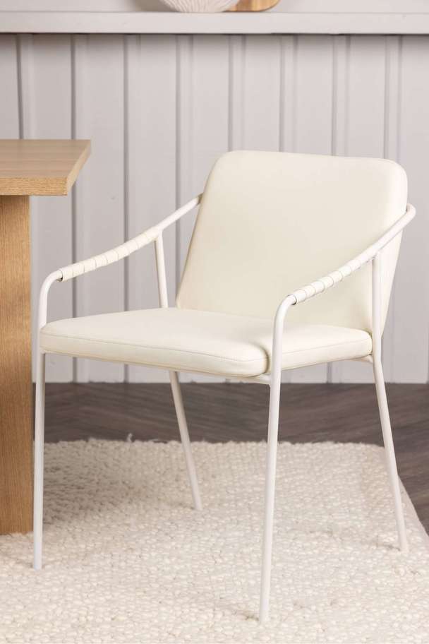 Venture Home Tvist Dining Chair