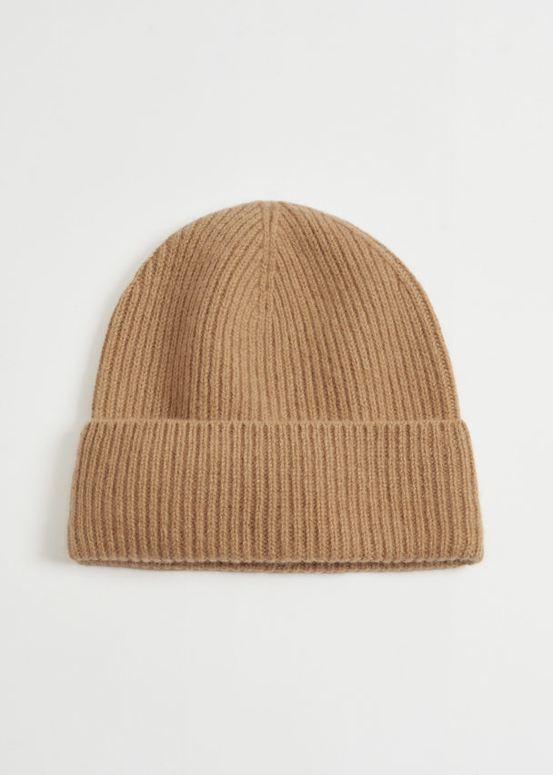 & Other Stories Ribbed Cashmere Knit Beanie Beige