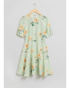 Printed Flared Skirt Dress Cream/green Floral Print