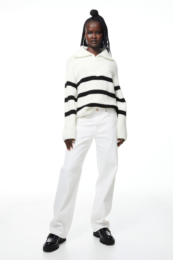 H&M Oversized Pullover mit kurzem Reißverschluss Cremefarben/Gestreift