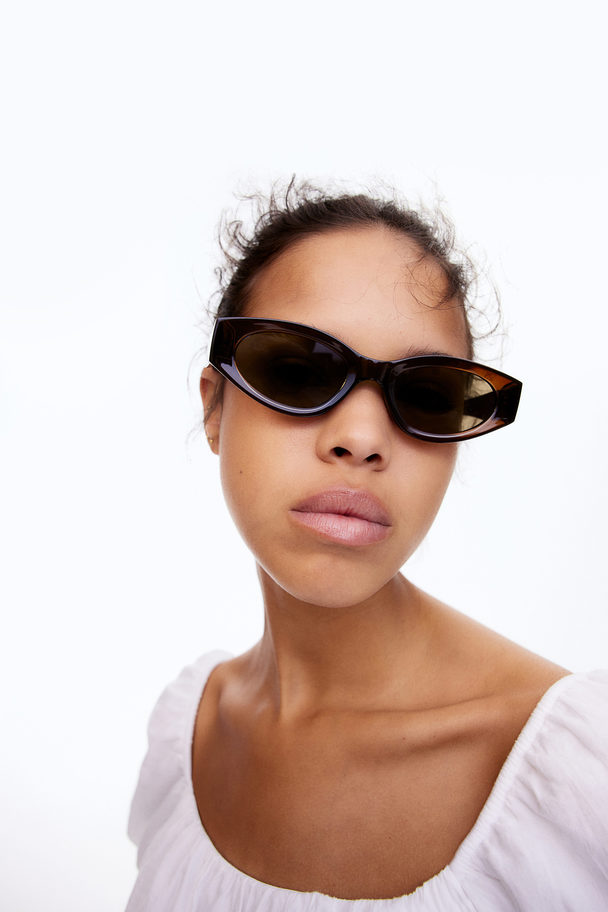 H&M Oval Sunglasses Dark Brown