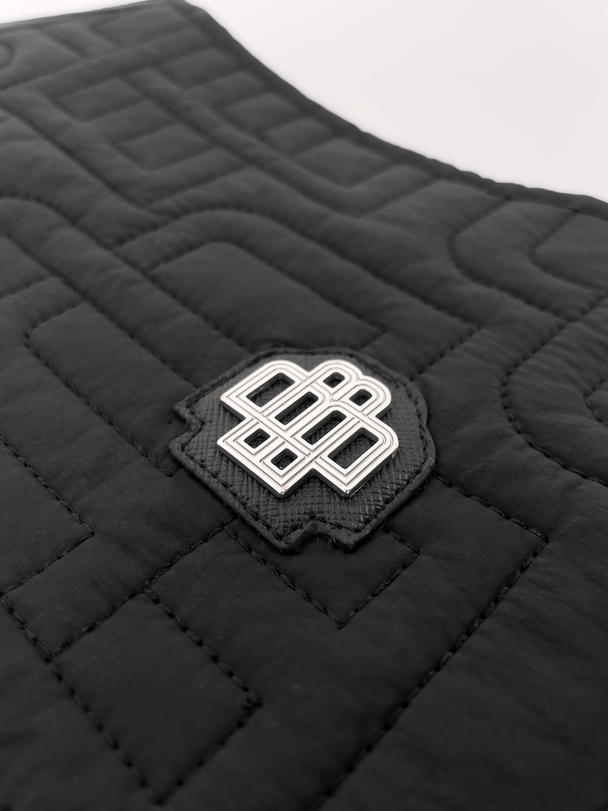 Black Bananas MONOGRAM QUILTED VEST Schwarz