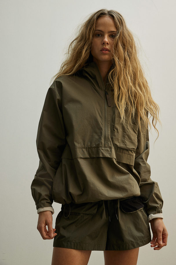 H&M Waterafstotende Anorak Kakigroen