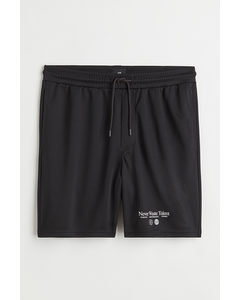 Relaxed Fit Mesh Shorts Black/never Waste Talent