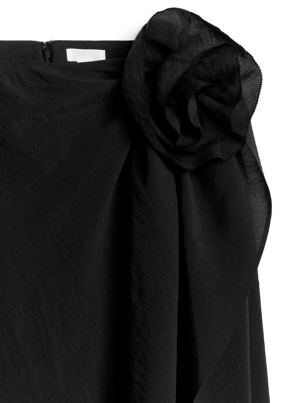 ARKET Rose-detail Wrap Skirt Black