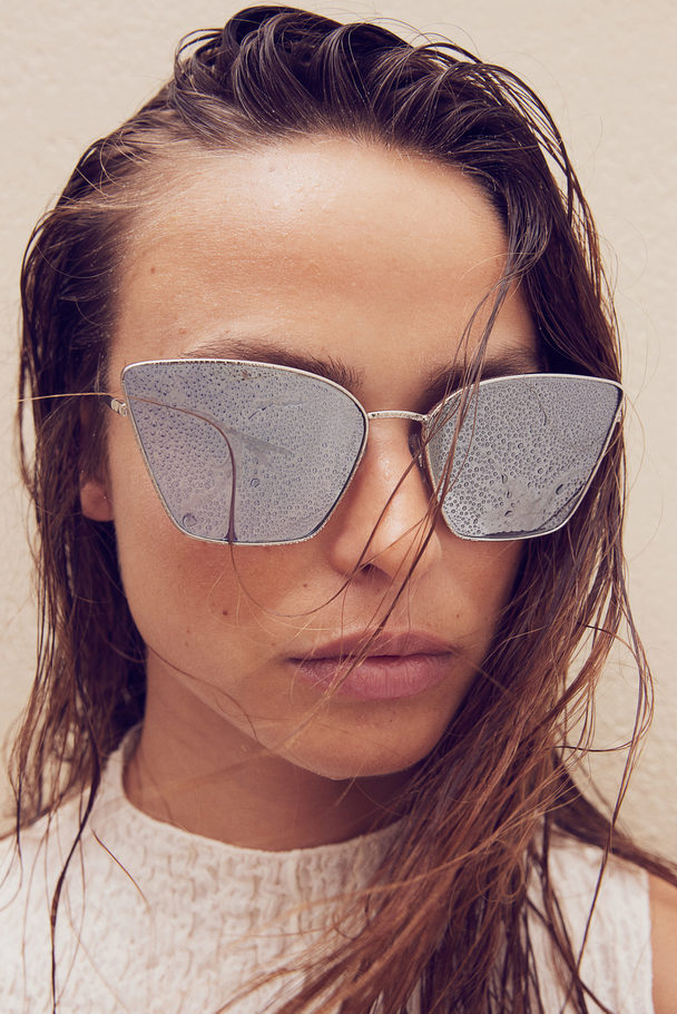 H&M Cat Eye-solbriller Sølv