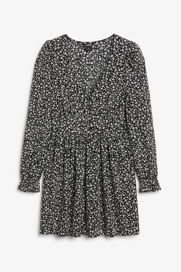Monki Long Sleeve Crepe Mini Dress Black & White Meadow