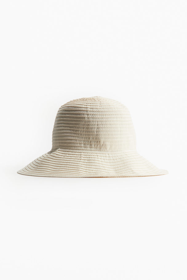 H&M Buckethat Wit