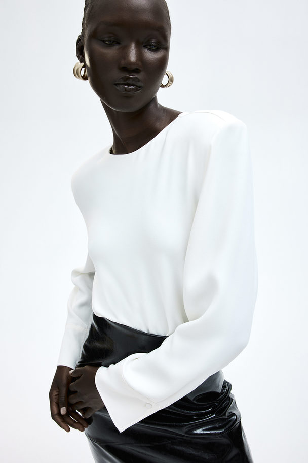 H&M Bluse mit Schulterpolstern Weiß