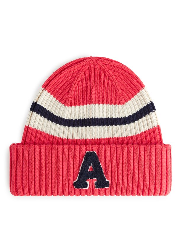 ARKET Ribgebreide Beanie Rood/wit/zwart