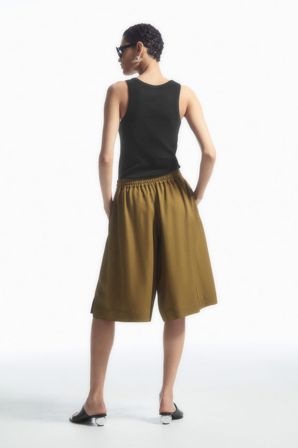 COS Wide-leg Shorts Khaki Green