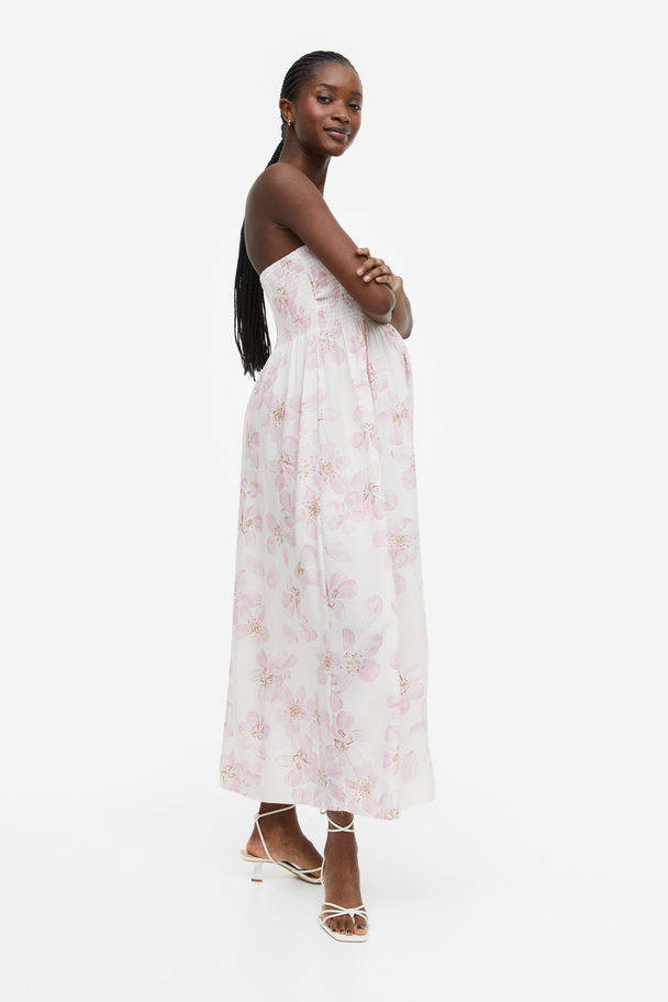 H&M MAMA Gesmoktes Kleid Cremefarben/Rosa geblümt