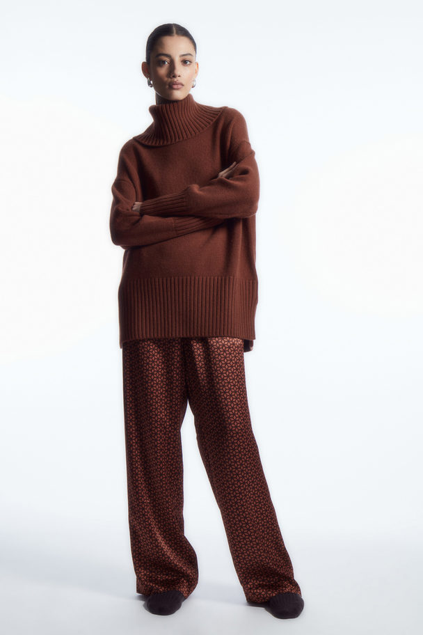 COS Oversized Pure Cashmere Roll-neck Jumper Rust