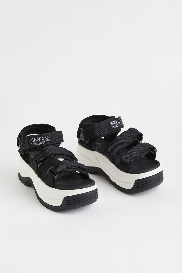 SHAKA Sandalen mit Riemen Schwarz