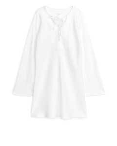 Minikleid aus Leinen Weiß