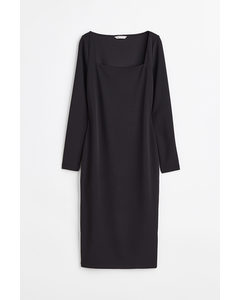 Square-necked Dress Black