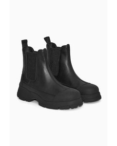 Rubber-trimmed Leather Chelsea Boots Black