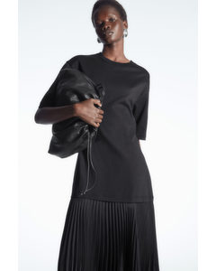 Pleated-skirt T-shirt Dress Black