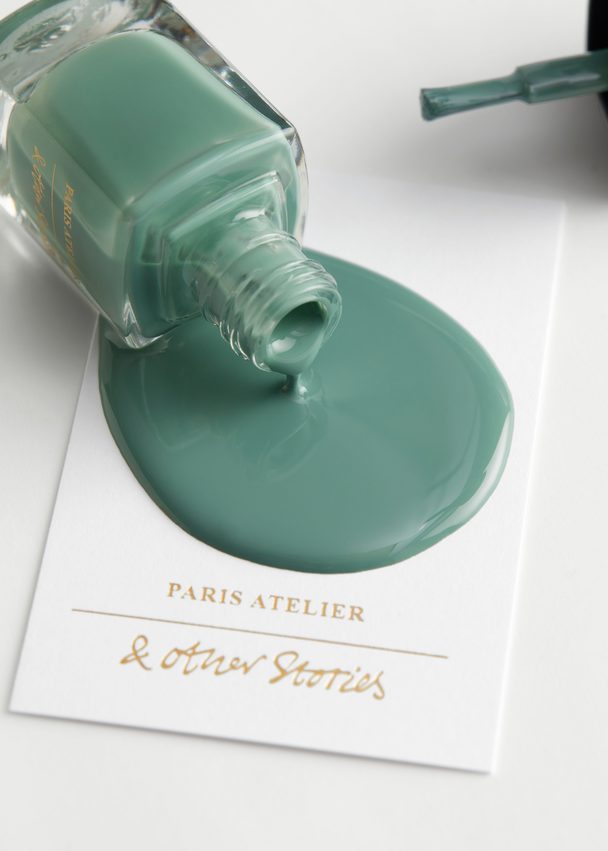 & Other Stories Pré Vert Nail Polish Pré Vert