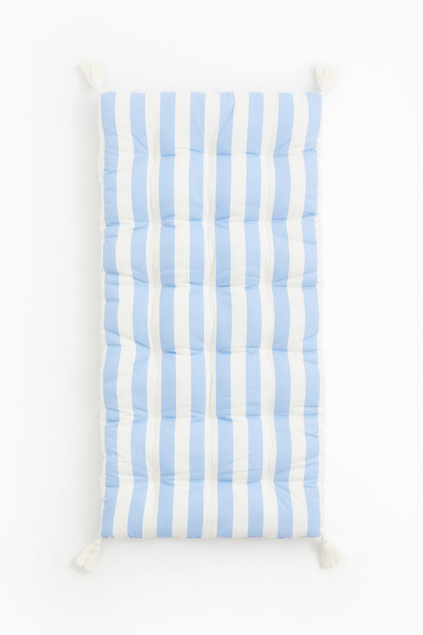 H&M HOME Sitzpolster mit Quasten Hellblau/Weiß