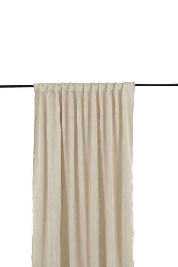 Venture Home Elma Curtain