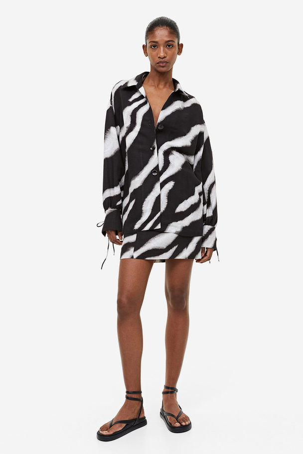 H&M Linen-blend Tie-detail Shirt Black/zebra Print