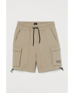 Relaxed Fit Cargo Shorts Beige