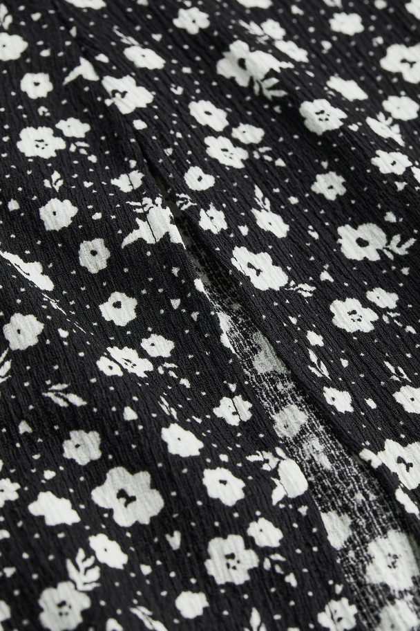 H&M Crinkled Jersey Dress Black/small Flowers
